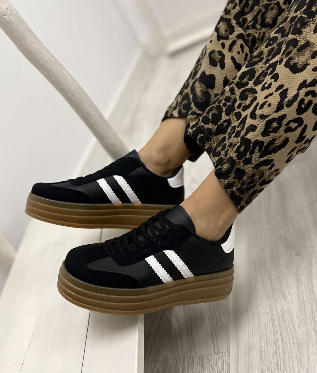 deportivas-plataforma-6.jpg Deportivas plataforma negras - Imagen 1