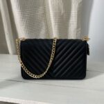 Bolso acolchado grande cadena dorada